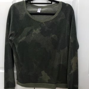 Camo light sweatshirt